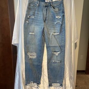 Distressed Girlfriend Jeans